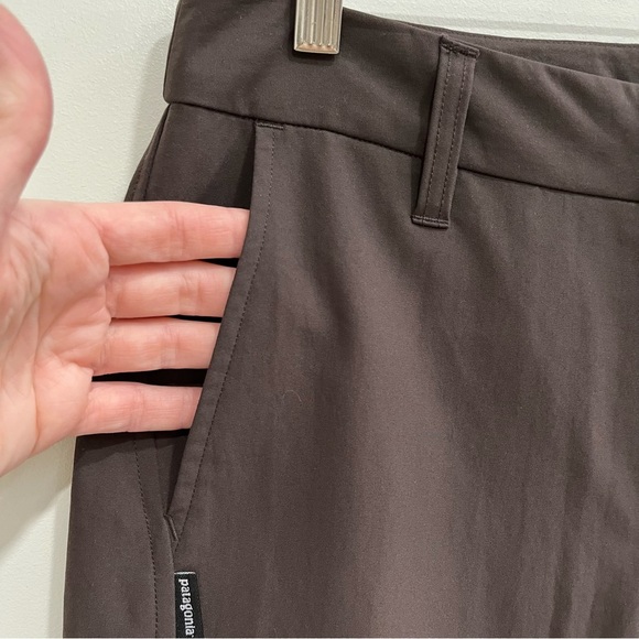 Patagonia chocolate brown hiking pants straight leg zipper pocket woman’s size 6 - Picture 5 of 11